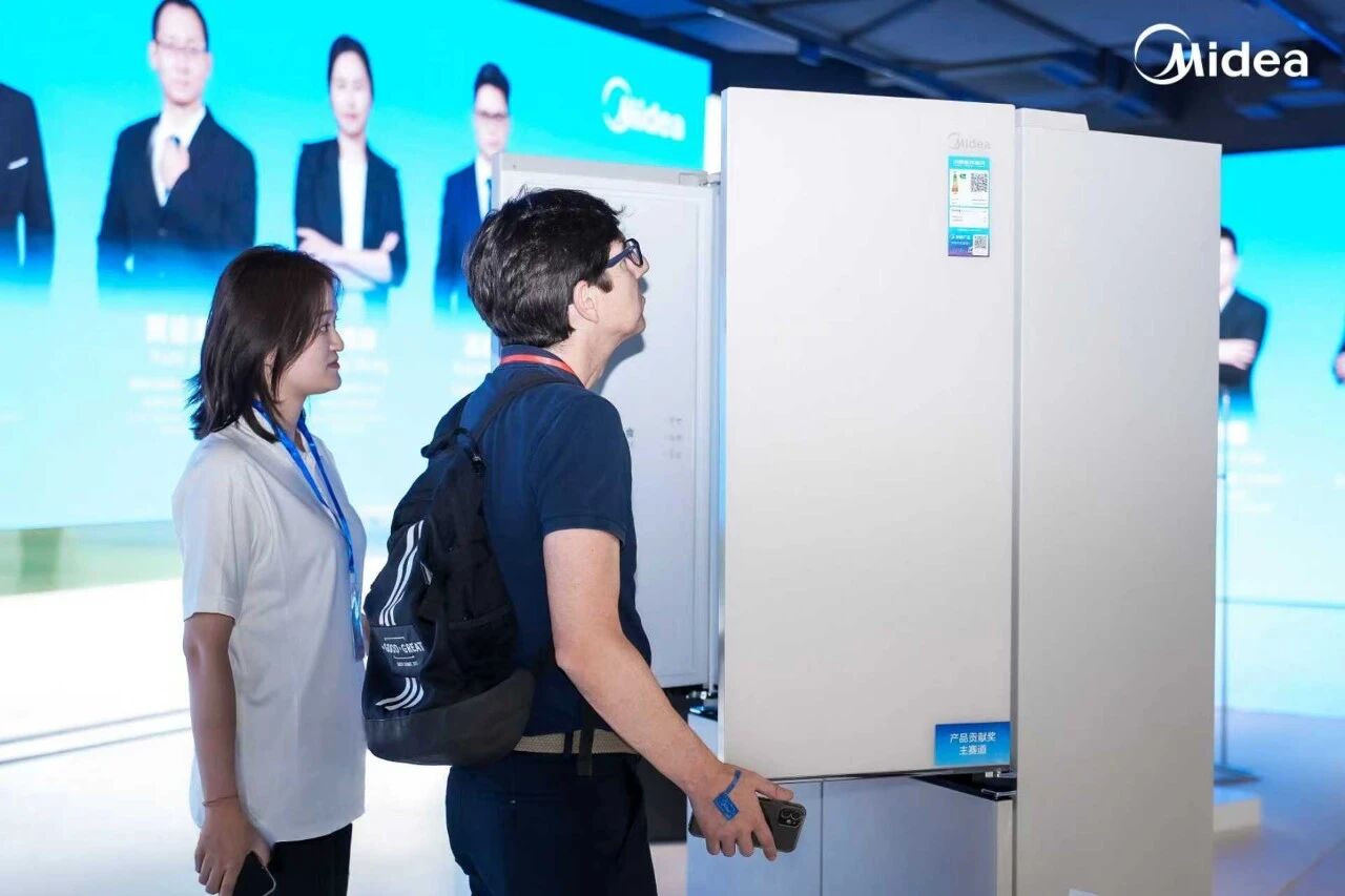 当AI成为基础设施,美的带领家电人机交互迈入智能体时代-家电圈官网