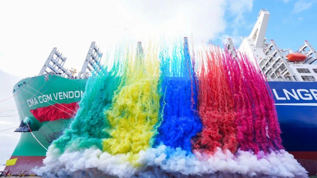 【重磅】全面完成年度生产经营任务 “达飞旺多姆”号提前8个半月交付:中船沪东中华交付第100艘大型集装箱船-科记汇