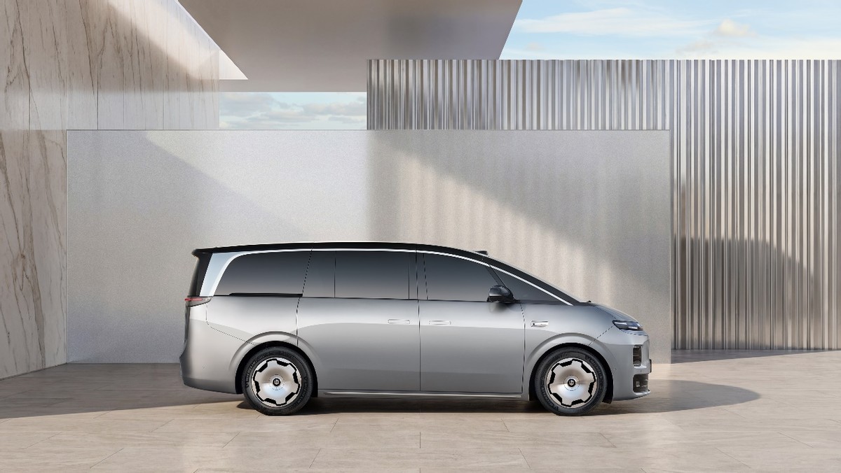 “陆地头等舱”重磅登场 零跑D99携80.3度大电池增程全球首秀-科记汇