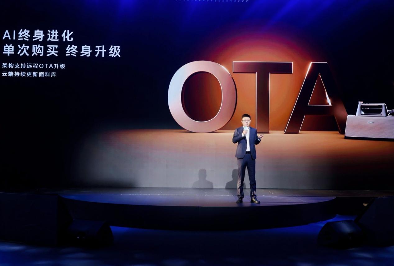 海尔小家电AWE主导AI智能挂烫机标准，重写“家生活”底层逻辑-家电圈官网