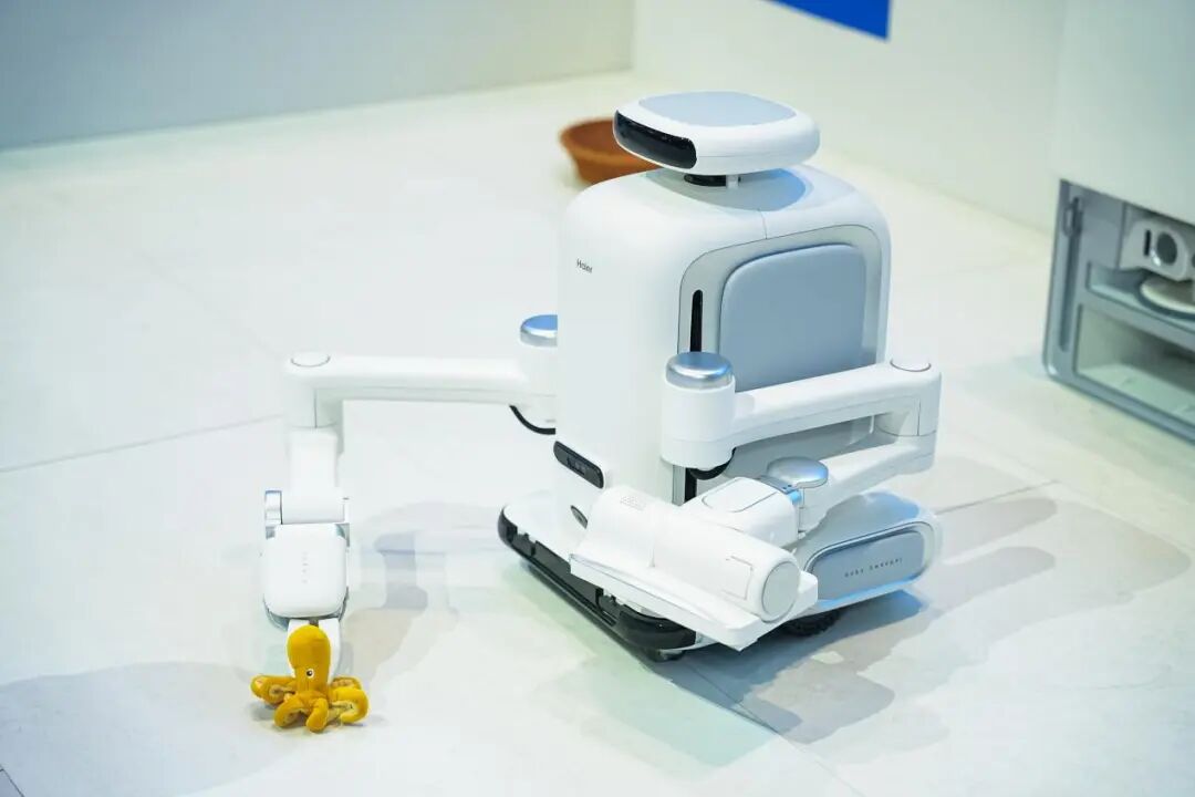 从工具时代到使用工具时代:清洁机器人行业迎来颠覆性变革-家电圈官网