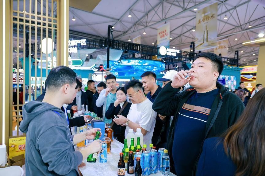 新模式·新市场·新产品！古越龙山西南市场招商启动会在糖酒会上举行-科记汇