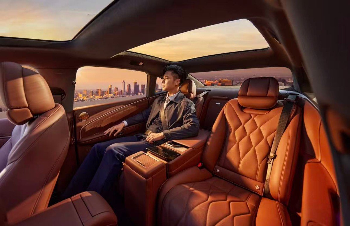 新豪华智慧旗舰轿车昊铂A800上市，补贴后16.48万元起-科记汇