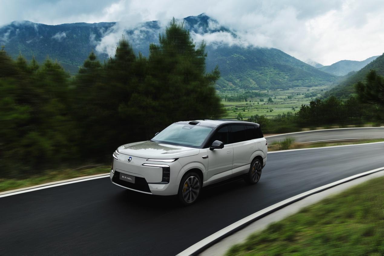 31.98万元~34.98万元,腾势N8L闪充版正式上市