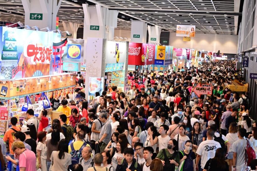 桂品赴港｜广西展团亮相美食博览，巴马百年登场香港国际茶展