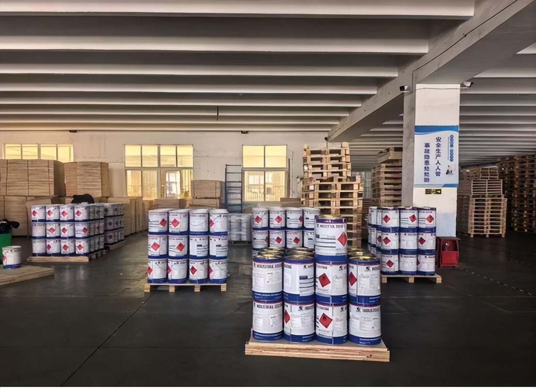 聚氨酯面漆颜色定制:从标准色卡到1吨起议价的工程选色逻辑(images 2)
