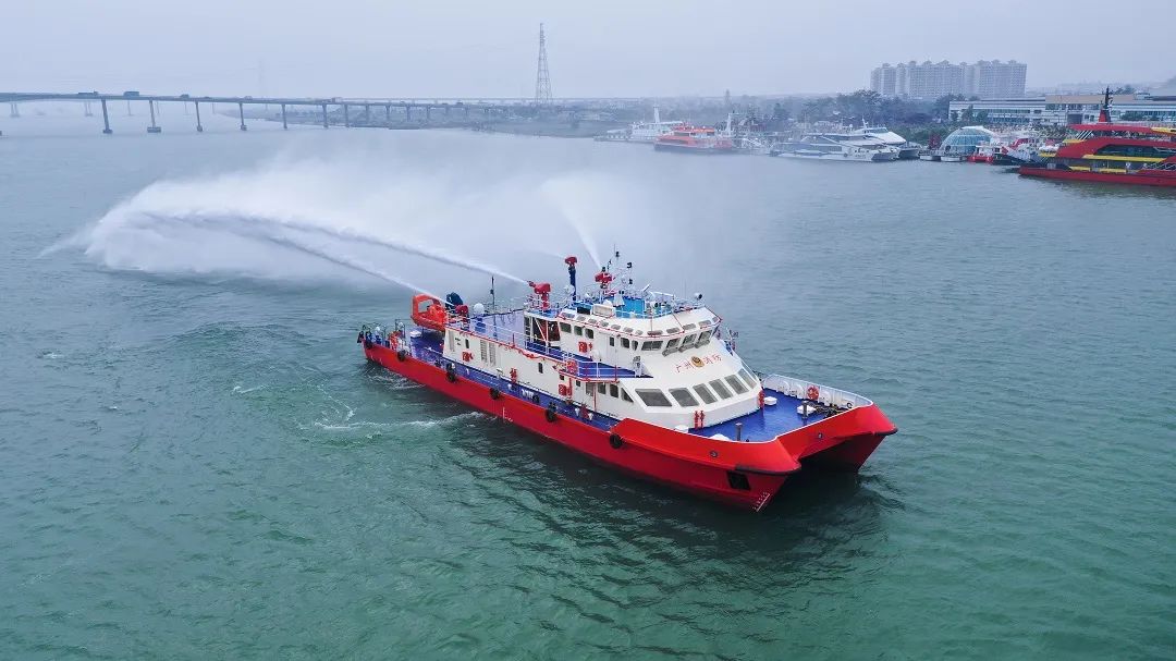 江龙船艇承建丨中山市消防救援支队"中山消防1"消防船成功试航_财富号