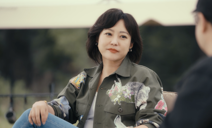 不论舞台,角色大小,郝蕾从始至终全情投入.