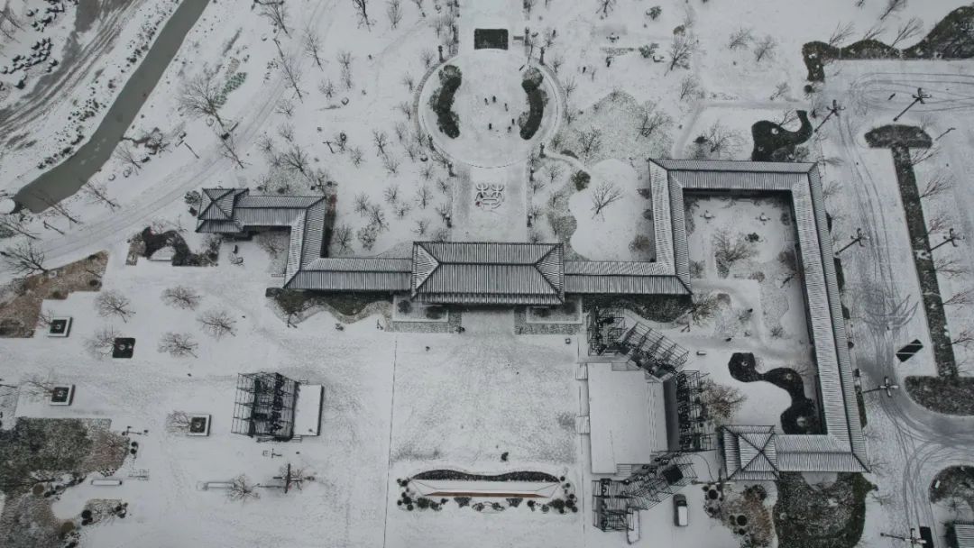 热烈祝贺云梦楚王城公园(南片)盛大开园