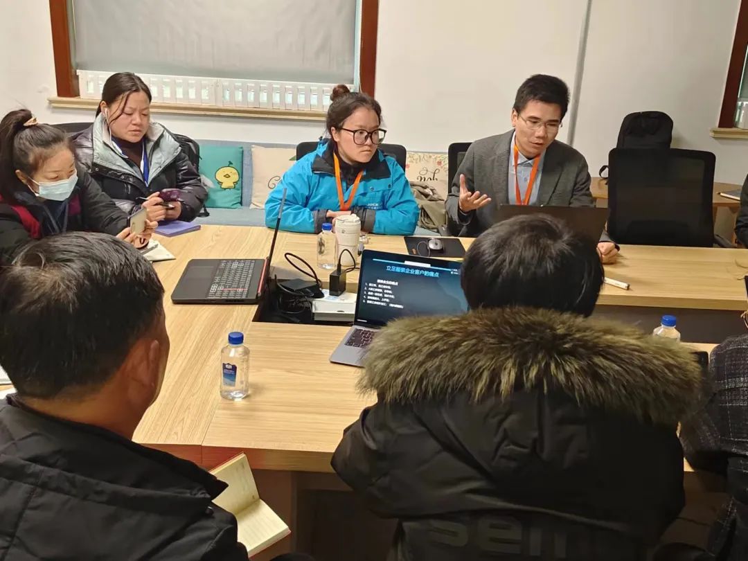 提人效",使爆品线内模板机领导者m5,不断线模板机m9充分发挥其免烫免