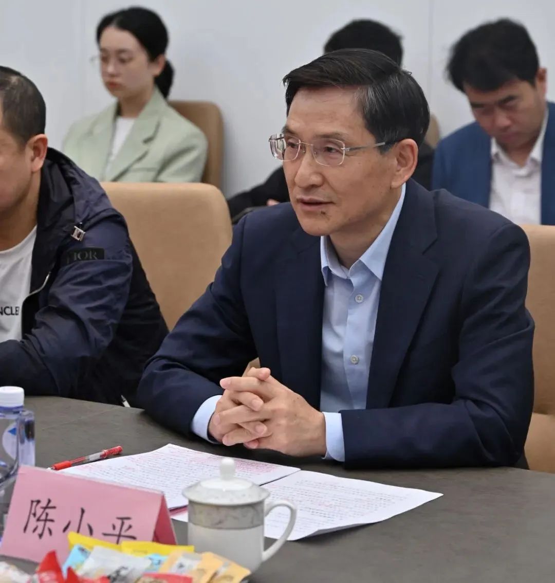 利亚德励丰文化与江西报业传媒集团签订战略合作协议