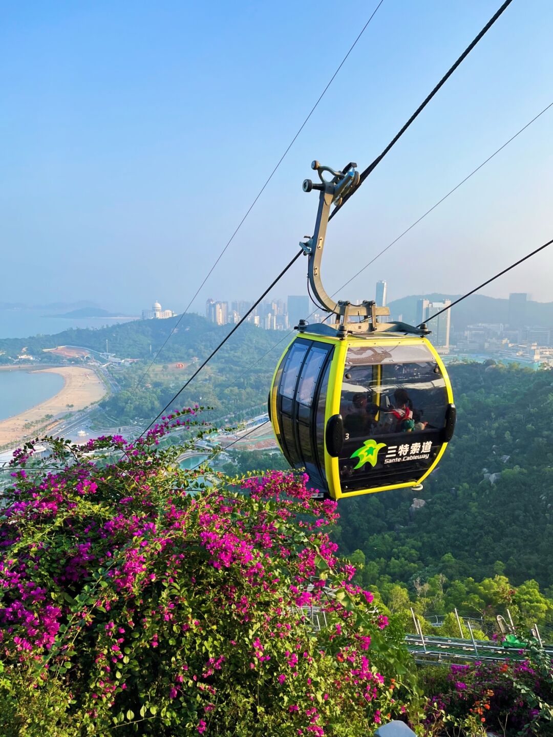 落日飞车从山顶盘旋而下体验独一份的浪漫和快乐玩不够,真的玩不够!