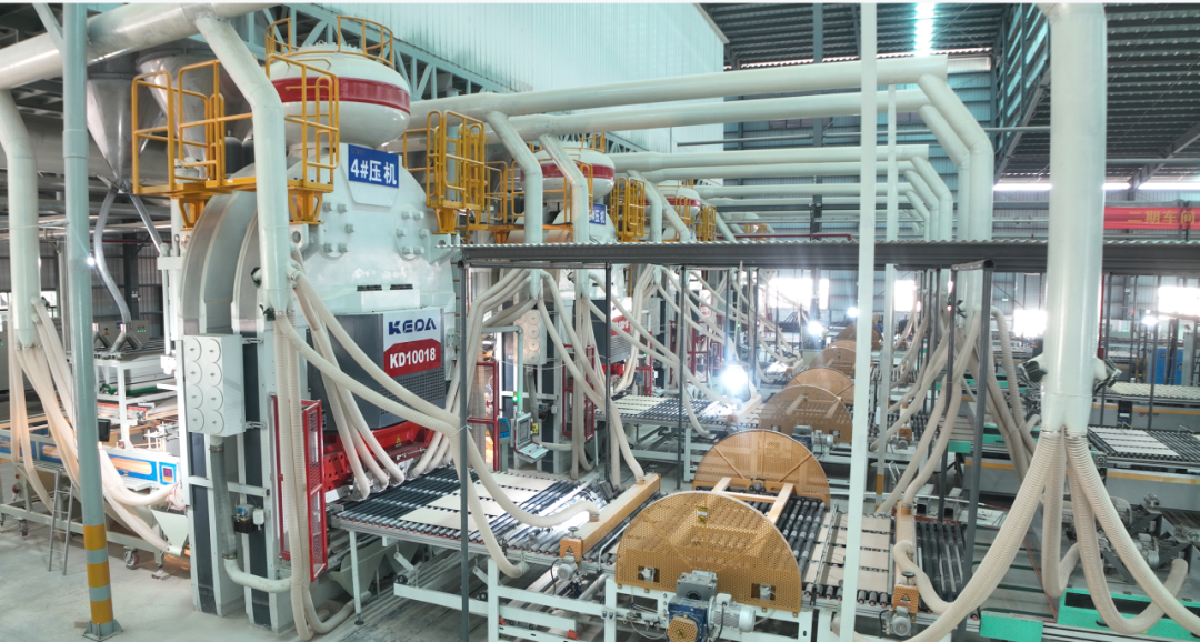 展会前瞻科达第三代extenller辊压成型系统更柔性创造无限可能