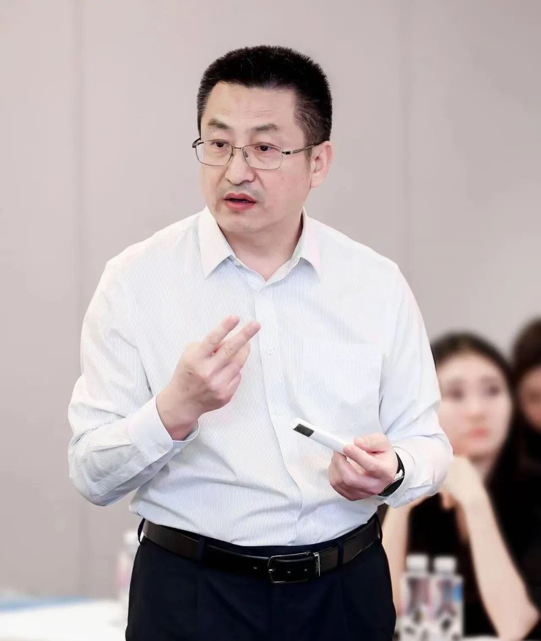 快讯| 新加坡科技设计大学s.m.a.r.t企业家学堂走进__