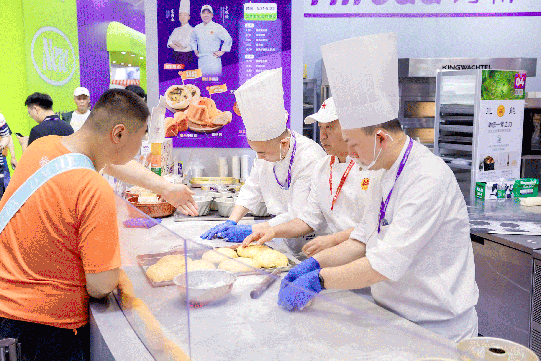 火爆2024焙烤展,海融未来烘焙工坊大揭秘!