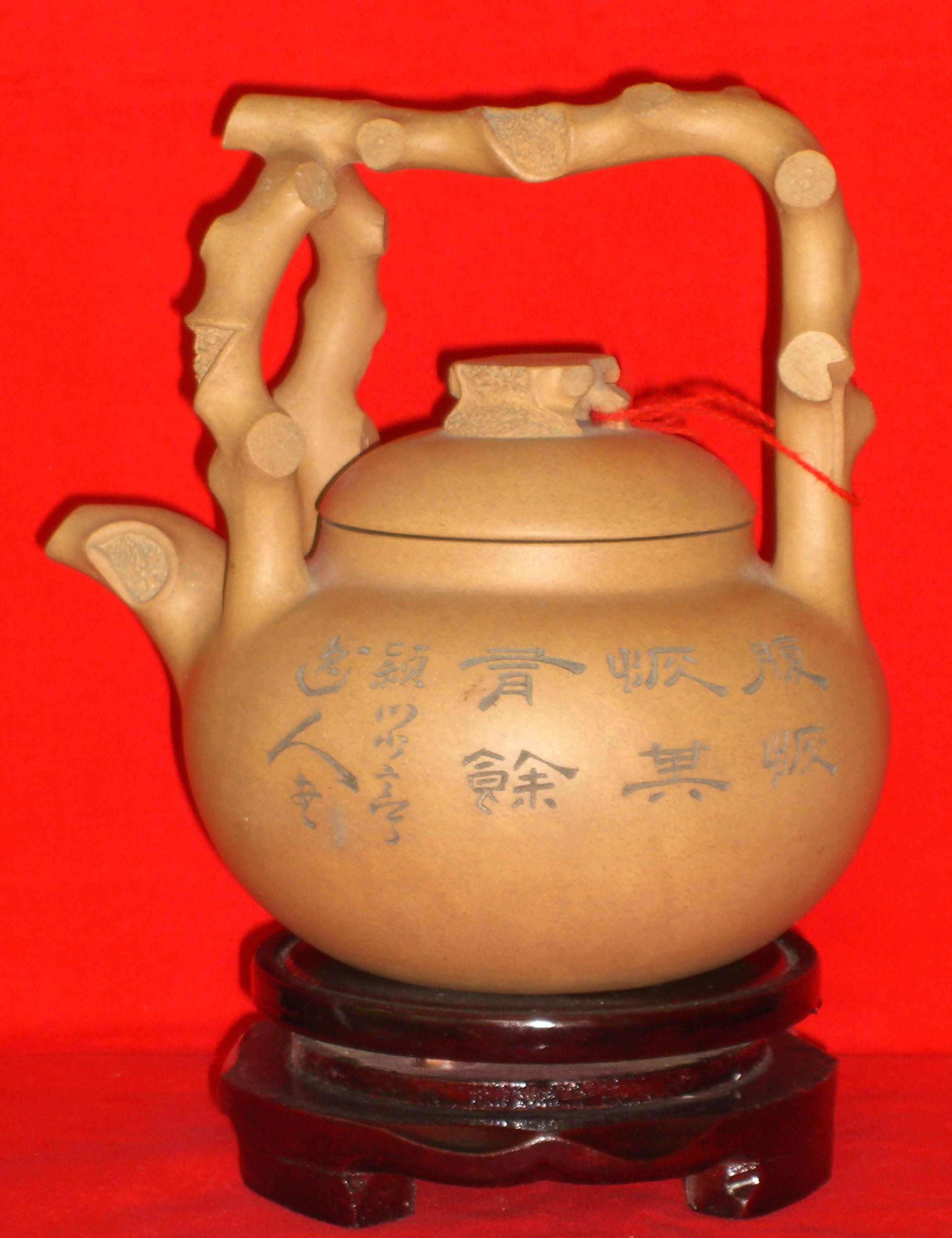 中国工艺美术大师吴云根的制品