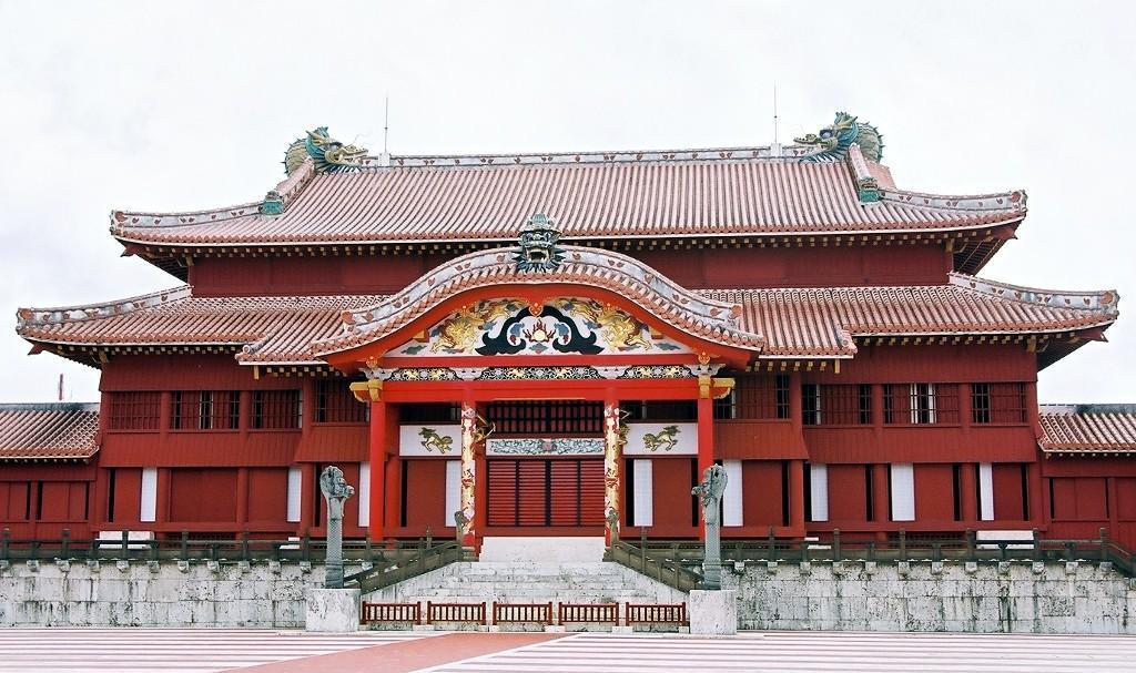 琉球变成日本冲绳的华文印记