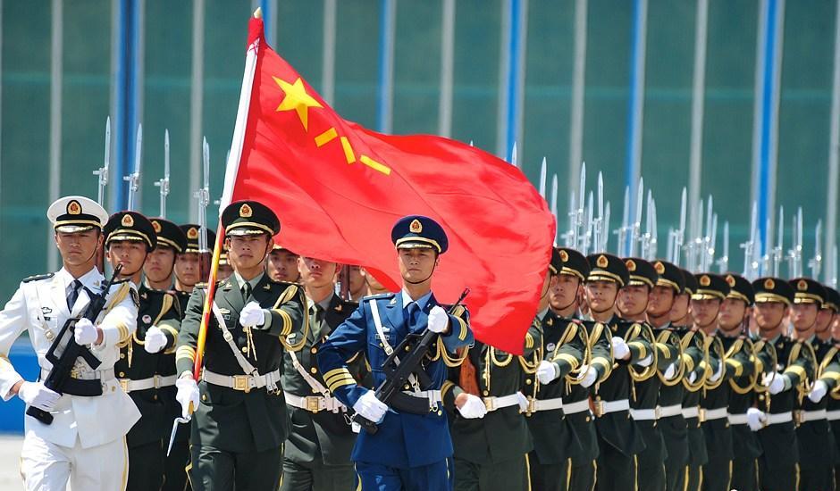 兄弟们不要急 解放军正在集结 马上解放你们