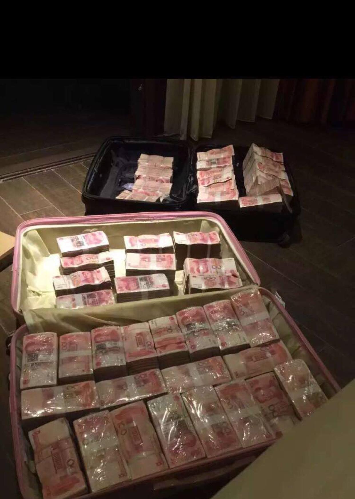 8元,等于8333333股,八百三十三万股!八百三十万股