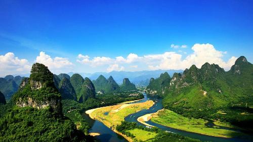 江流曲似九回肠