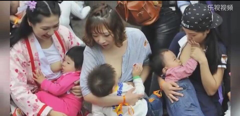 我们就像这个女人 使劲喂奶使劲买 喂的越久就失去的越多 心想这是