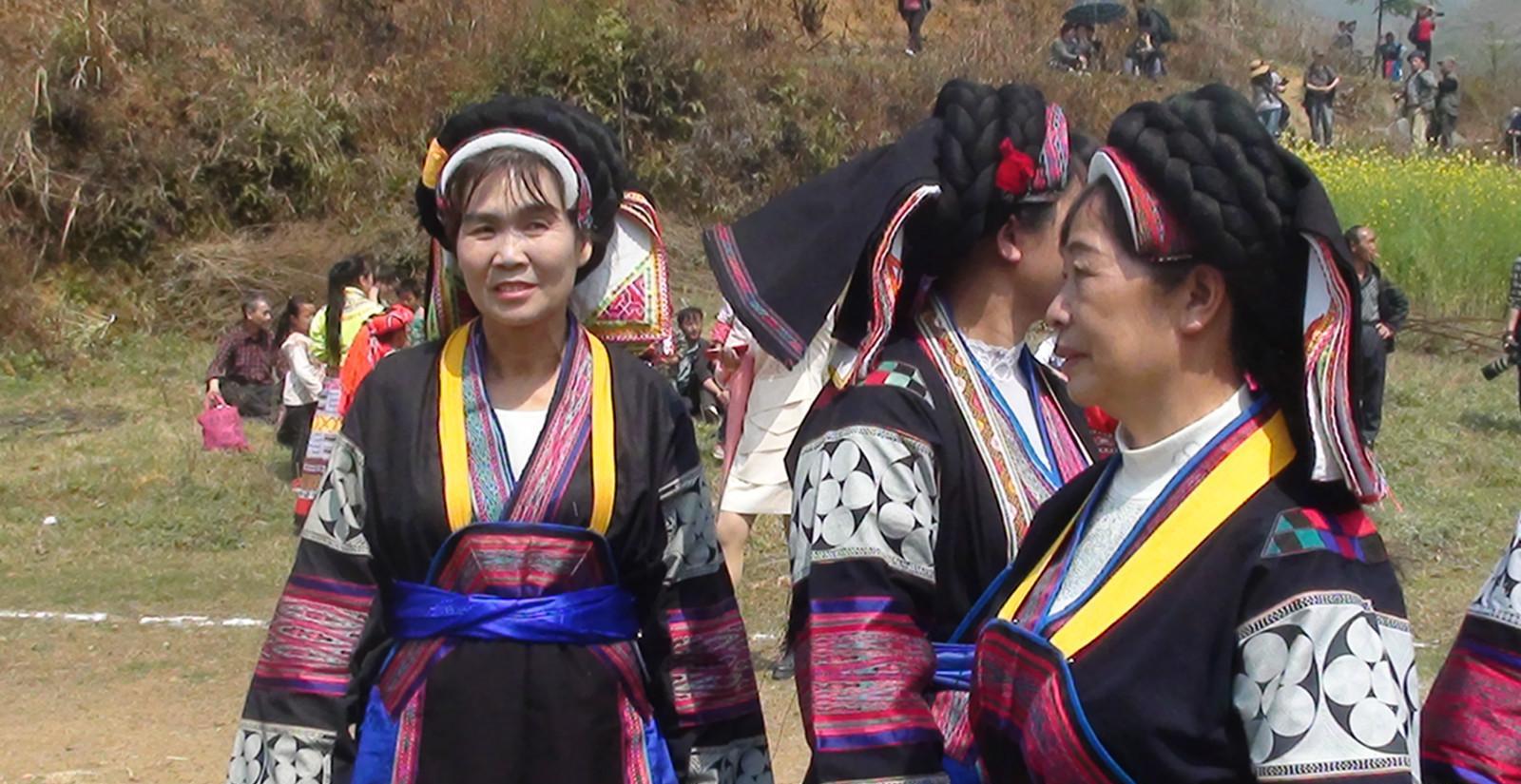 第十届夜郎竹王节,各民族服饰乐器大展平台