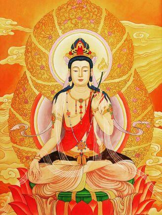 观音菩萨妙难酬,清净庄严累劫修, 浩浩红莲安足下,弯弯秋月锁眉头, 瓶