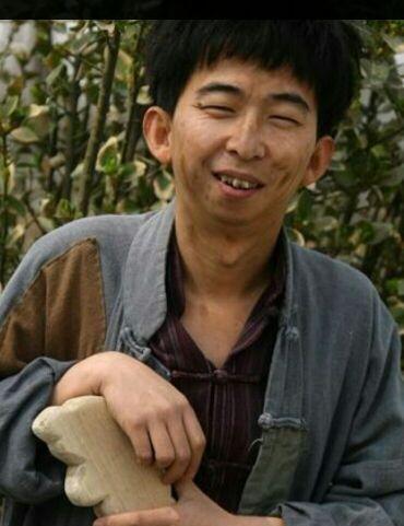 寻人启示,我有一听话孙子在股吧走散,他脑袋有点弱智