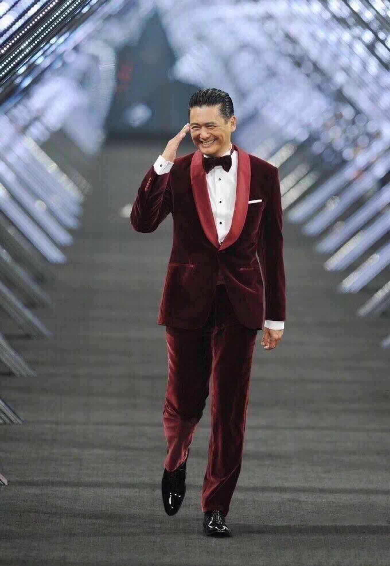 最近新公司开张(特别忙)没时间看股票!