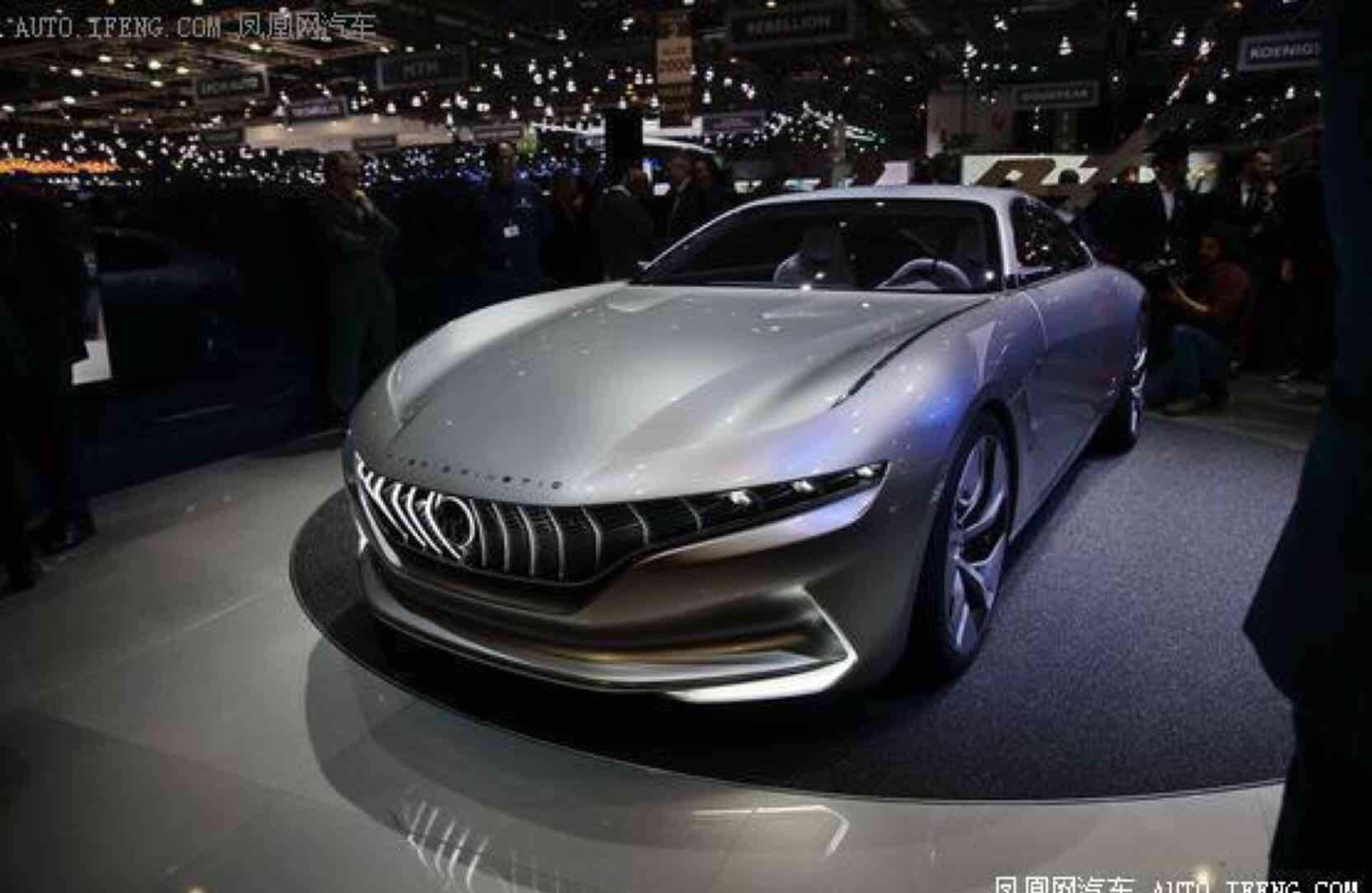 正道系列还是很有家族感的 gt挺漂酿