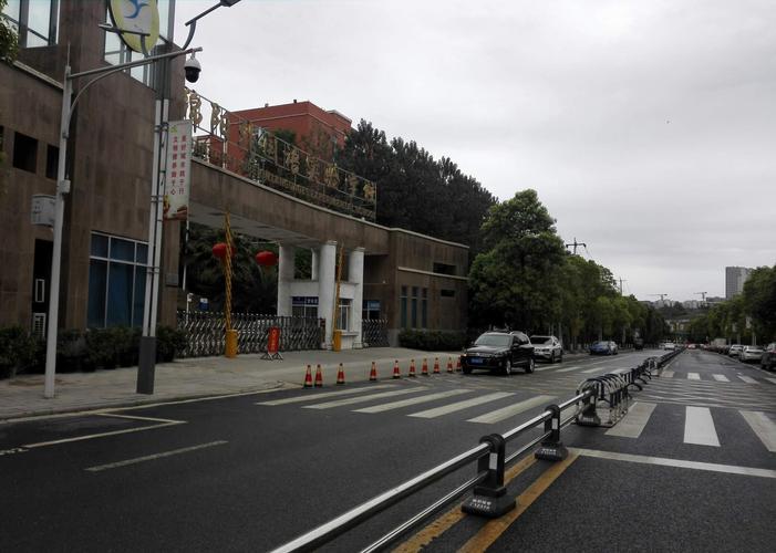 ma60日均线形成支撑反弹,希望你上行,ma250