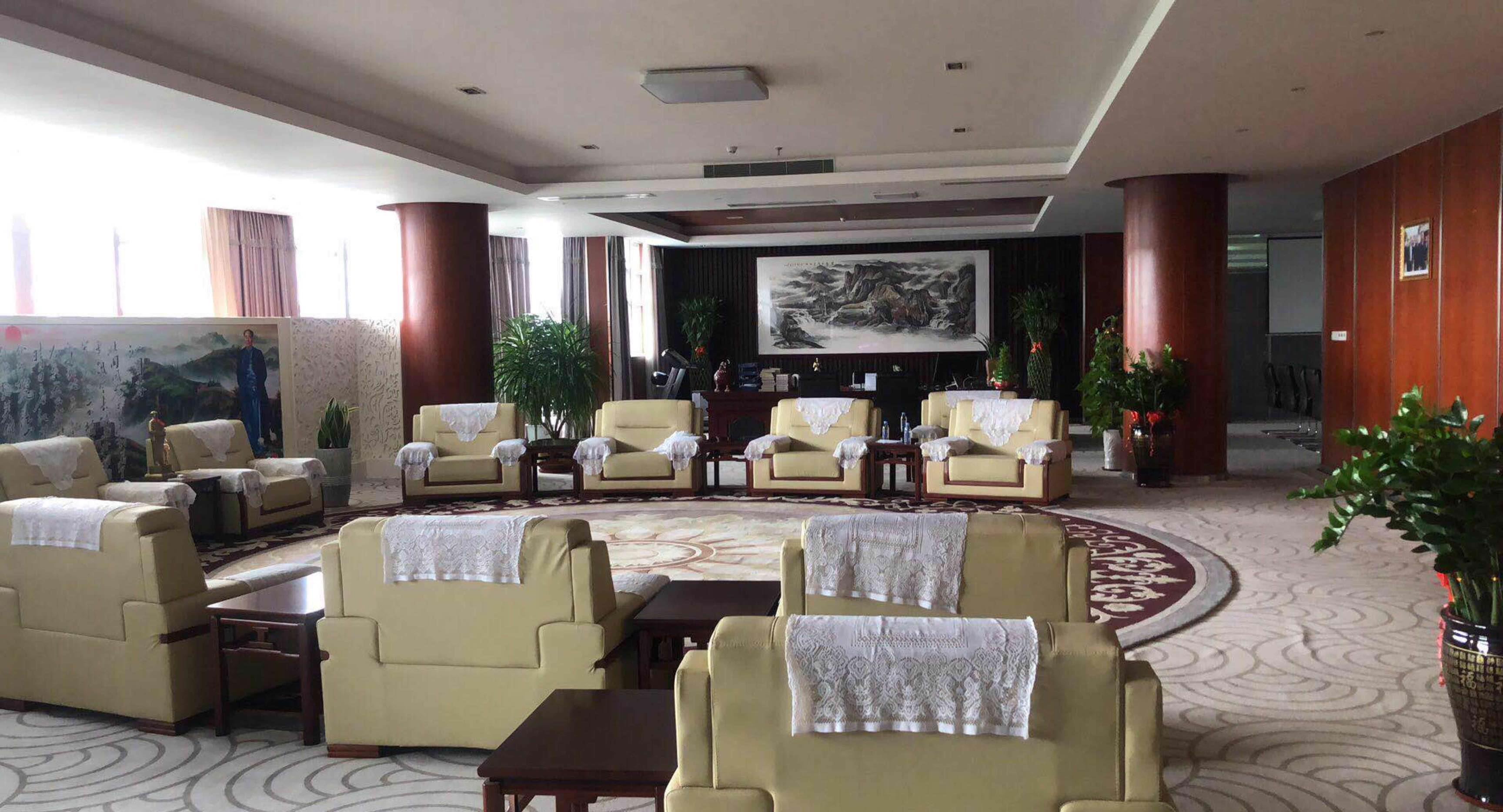 李瑶老总比马云王健林雷军任正非董明珠格局大多了,你们不懂.