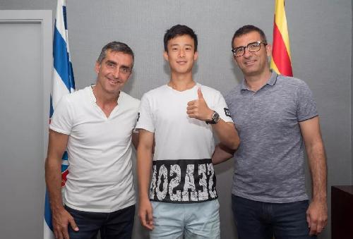 中国球员张奥凯加入西班牙人青年A队