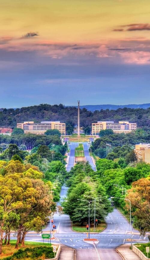 老大中国铝业老二云南铝业老三南山铝业都躺在