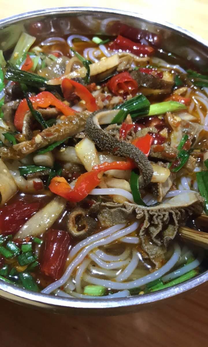 各位都来吃宝妈煮的羊杂粉!