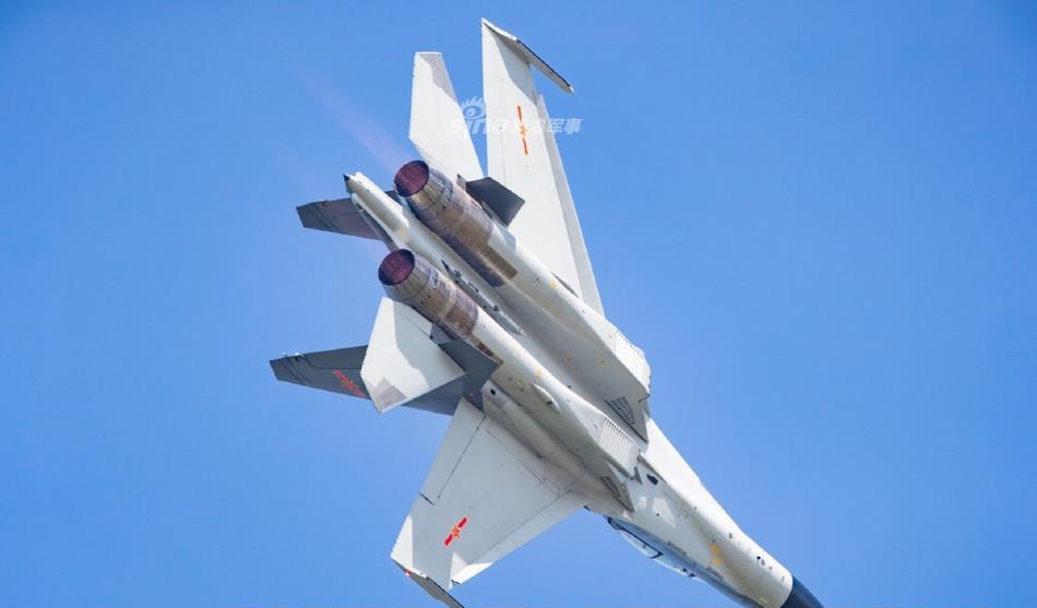 远程空优作战中坚!沈飞歼11b战机颜值战力都不虚