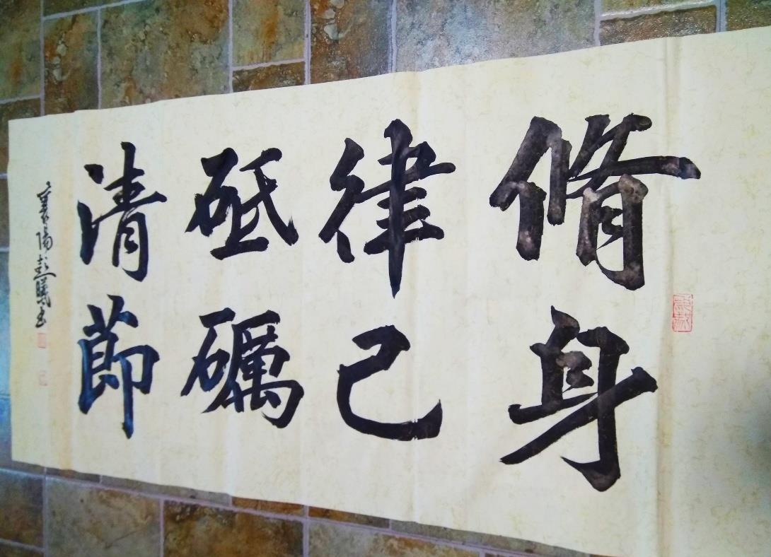 管住手,等待爆跌再加仓.