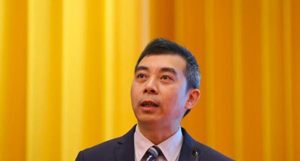 康美药业广州分公司副总经理陈锐发表演讲.新华网发