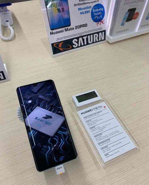 华为P30 pro在德国已经开始上市,售价999欧,京