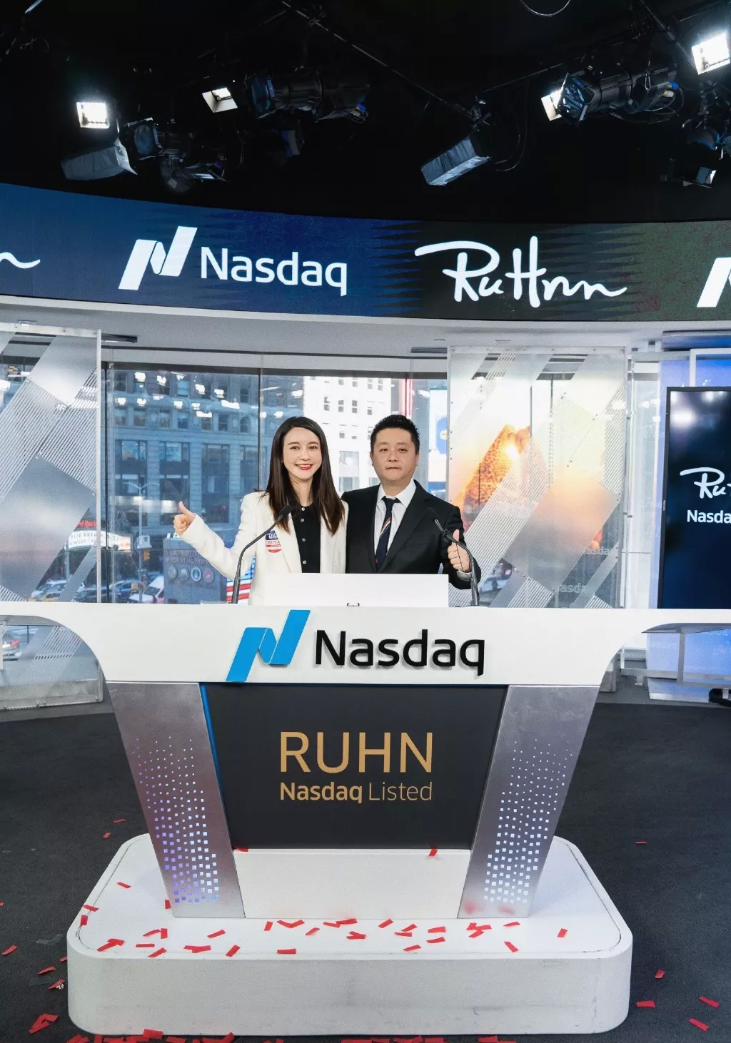 网红第一股如涵上市大跌372网友像极了网恋奔现