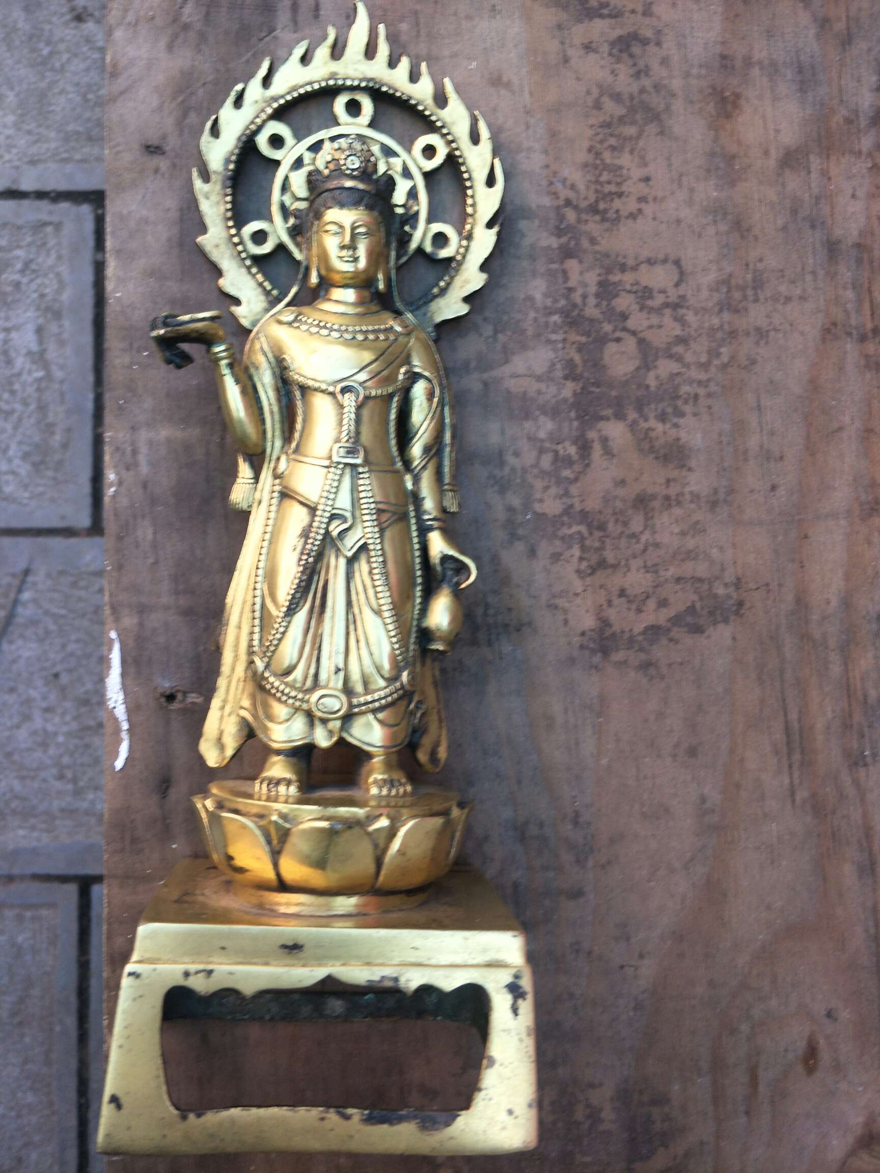 镀金身唐代观世音菩萨保佑[拜神][拜神][拜神]st华业不退市[拜神]