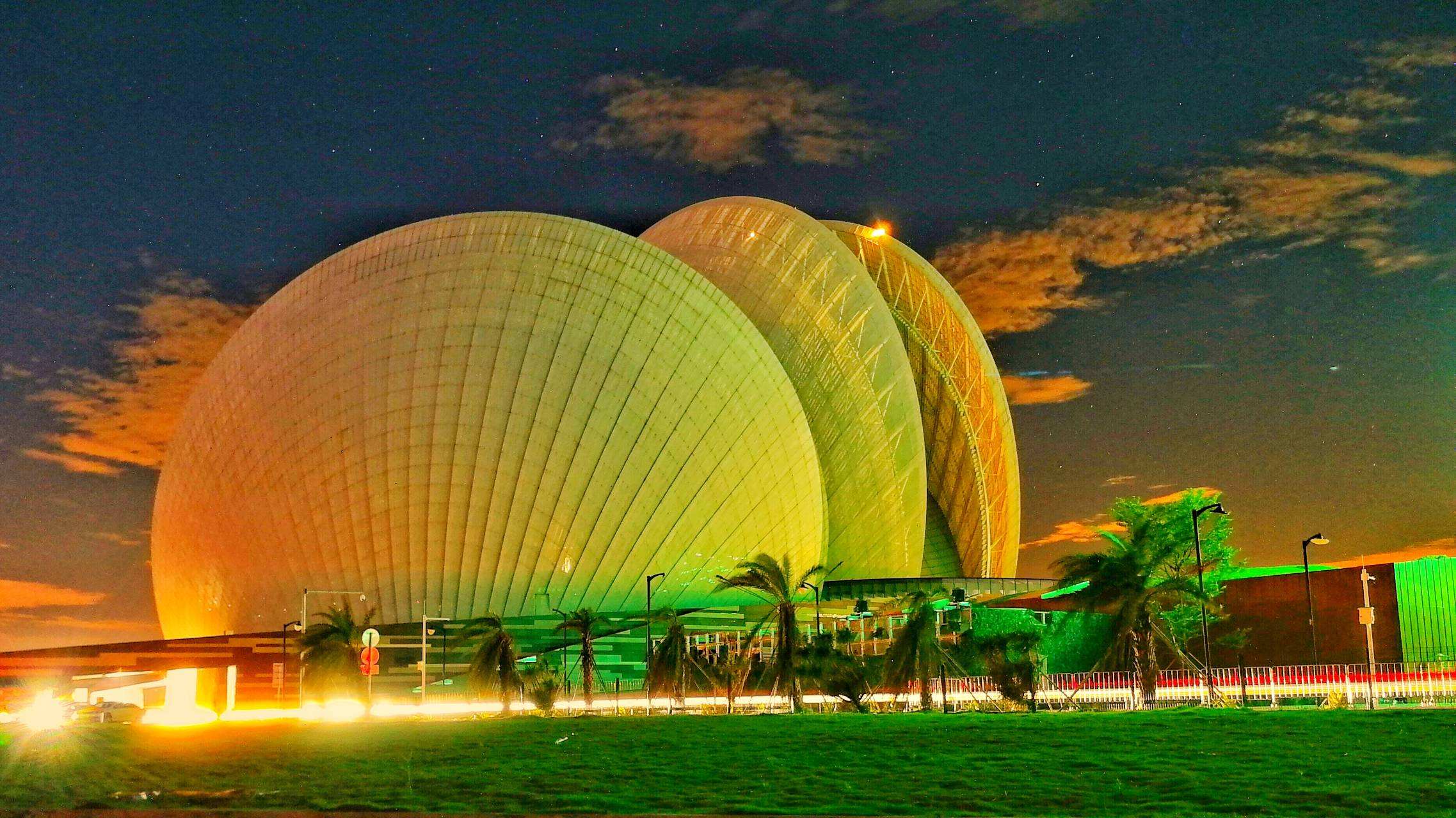 各位,獐子岛的扇贝没死,成精了,跑来珠海了[大笑]