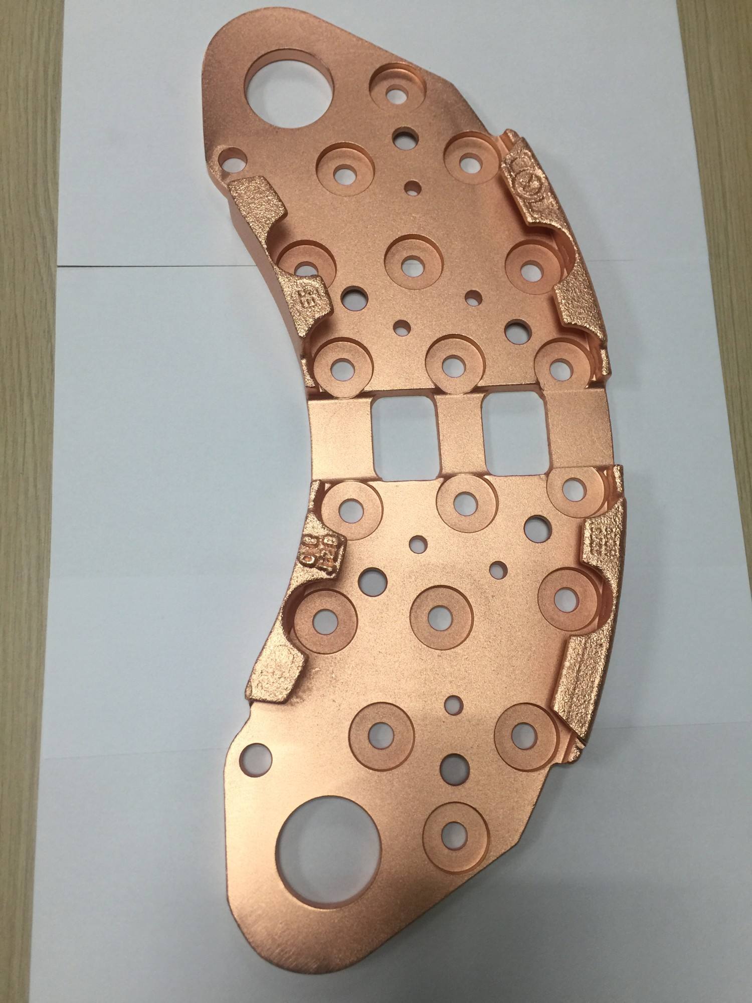 2020高铁砥砺前行刹车片不忘初心保民安全任重道远前途光明