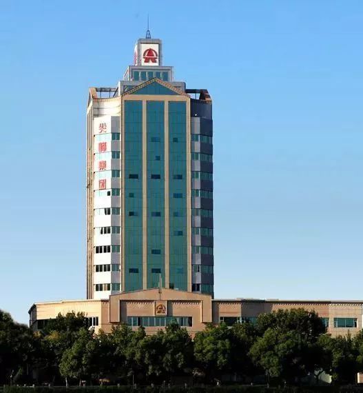 尖峰集团大楼!有气势!