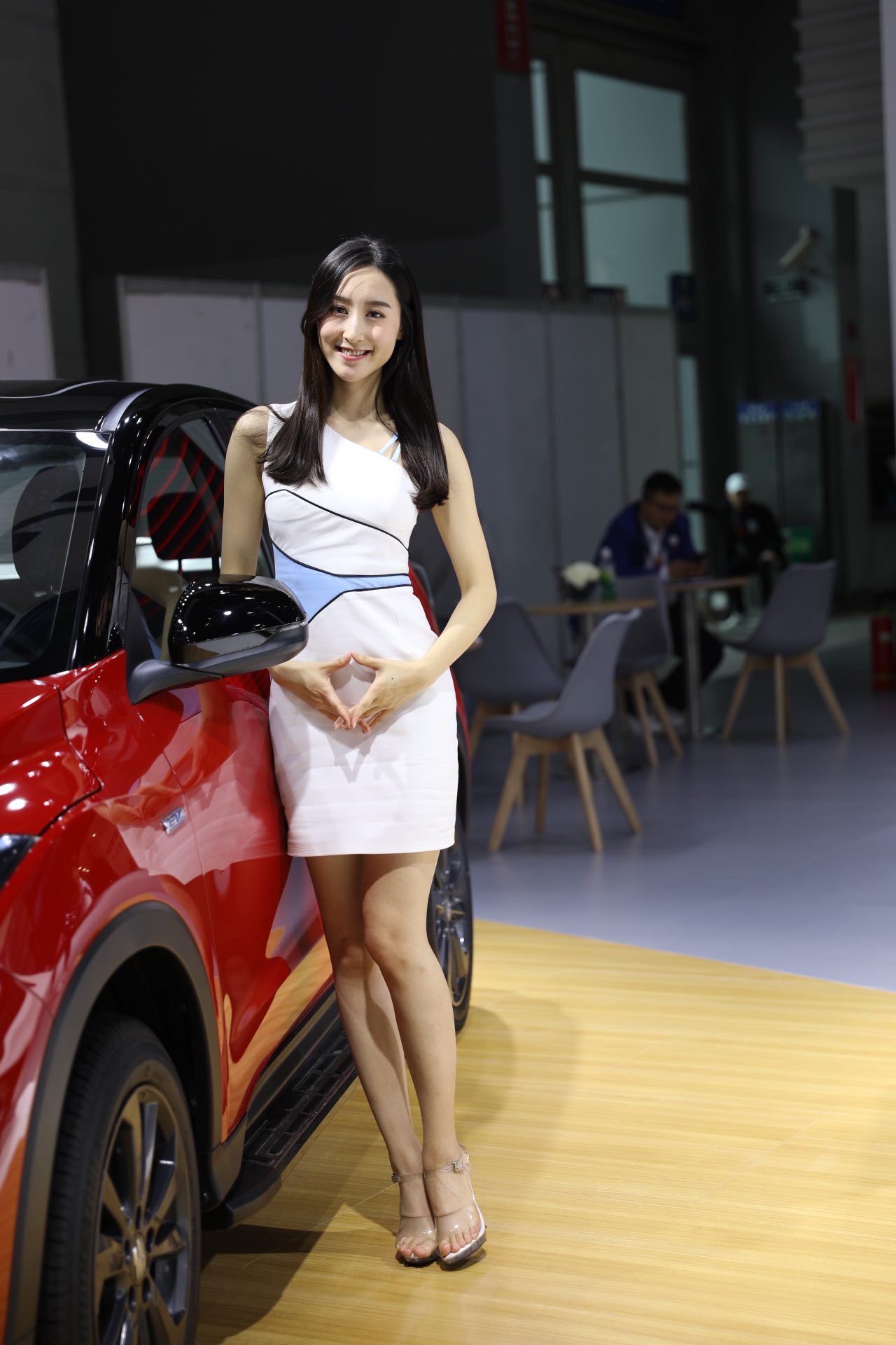 为什么人家的媳妇都这么好看[想一下]