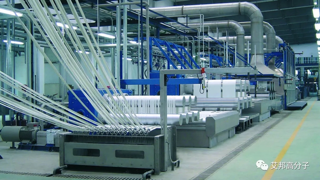 es复合纤维生产线 图片来自法国欧瑞康纽马格设备热风棉原料es皮芯