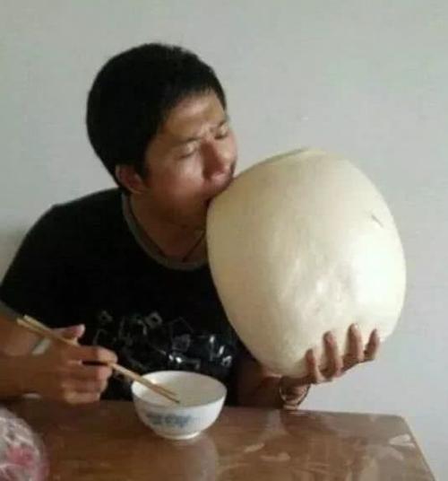 锁仓的第2天,也是吃馒头的第2天