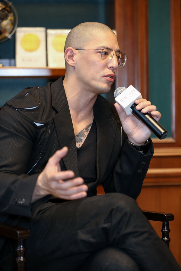 中远海科吧 正文海啸天高                            东方财富电脑