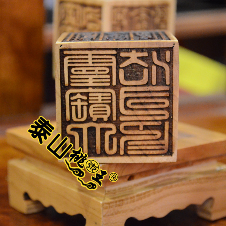 风险虽有,但绝不会退市.不信日后请君骑毛驴观花.……巜走者瞧.