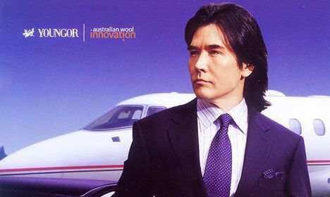 费翔代言雅戈尔时的照片